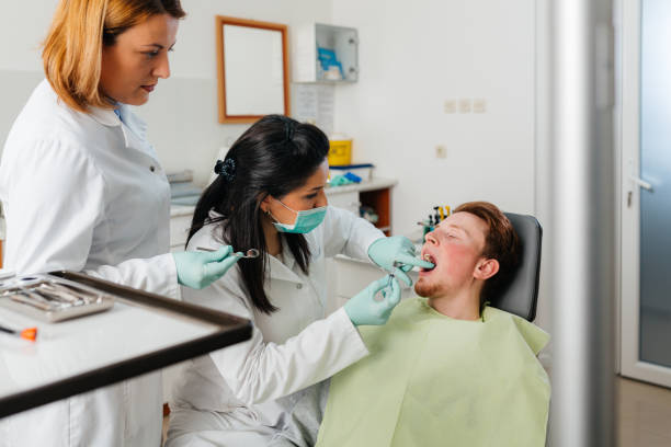 Best Weekend Emergency Dentist in Wilmer, TX